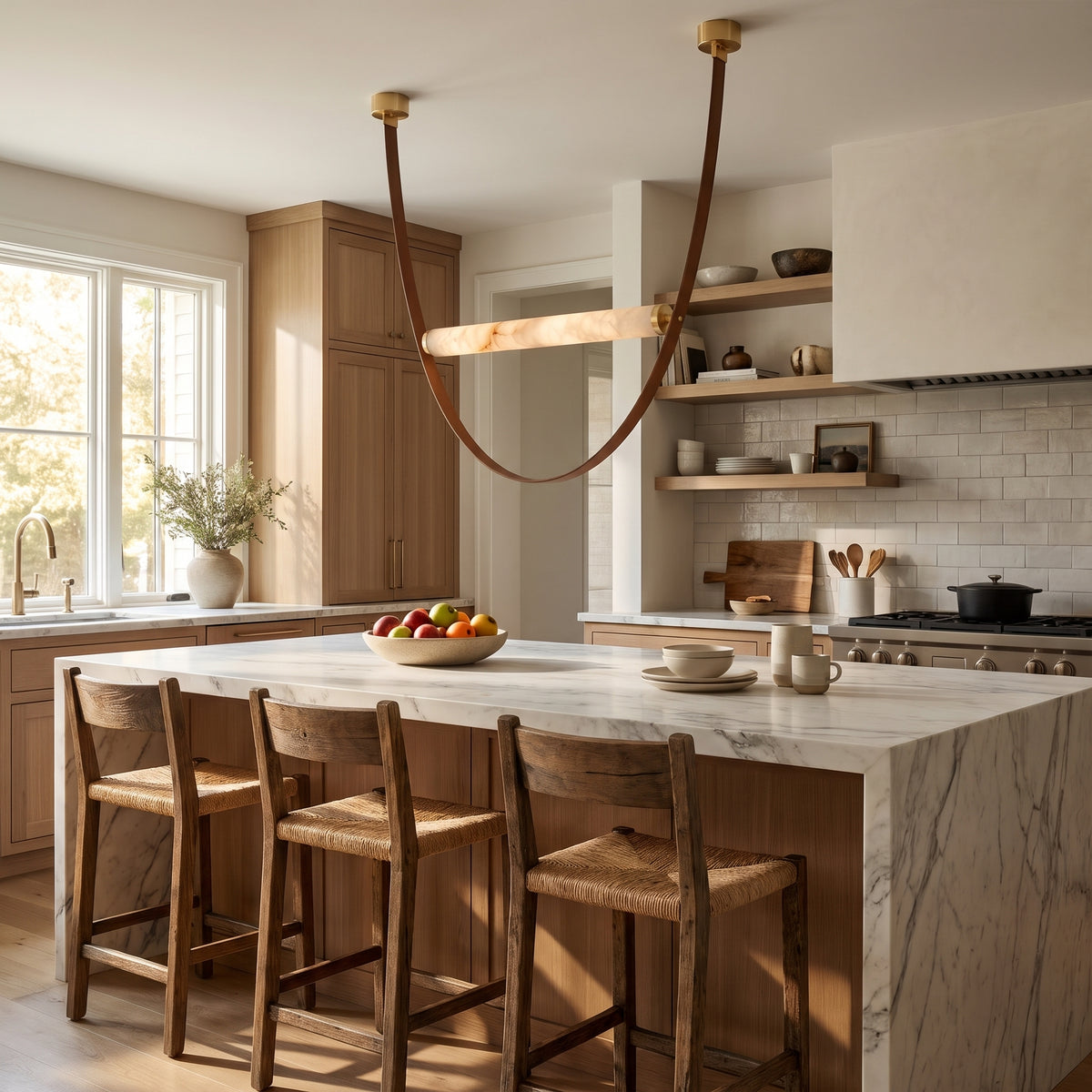 Selle pendant over a kitchen island