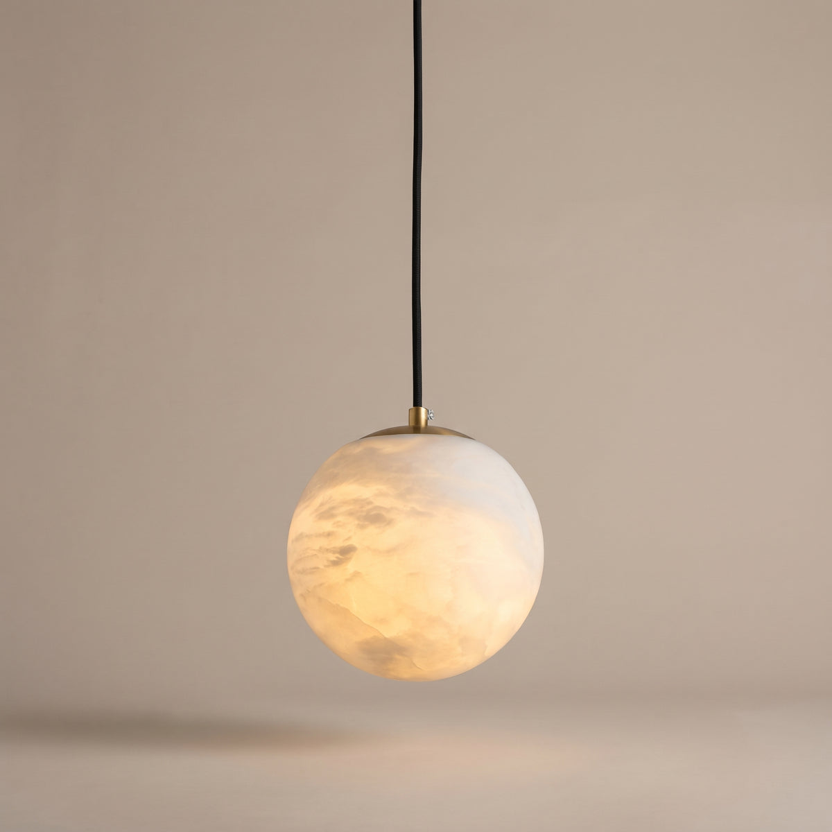 Bulle alabaster sphere mini pendant