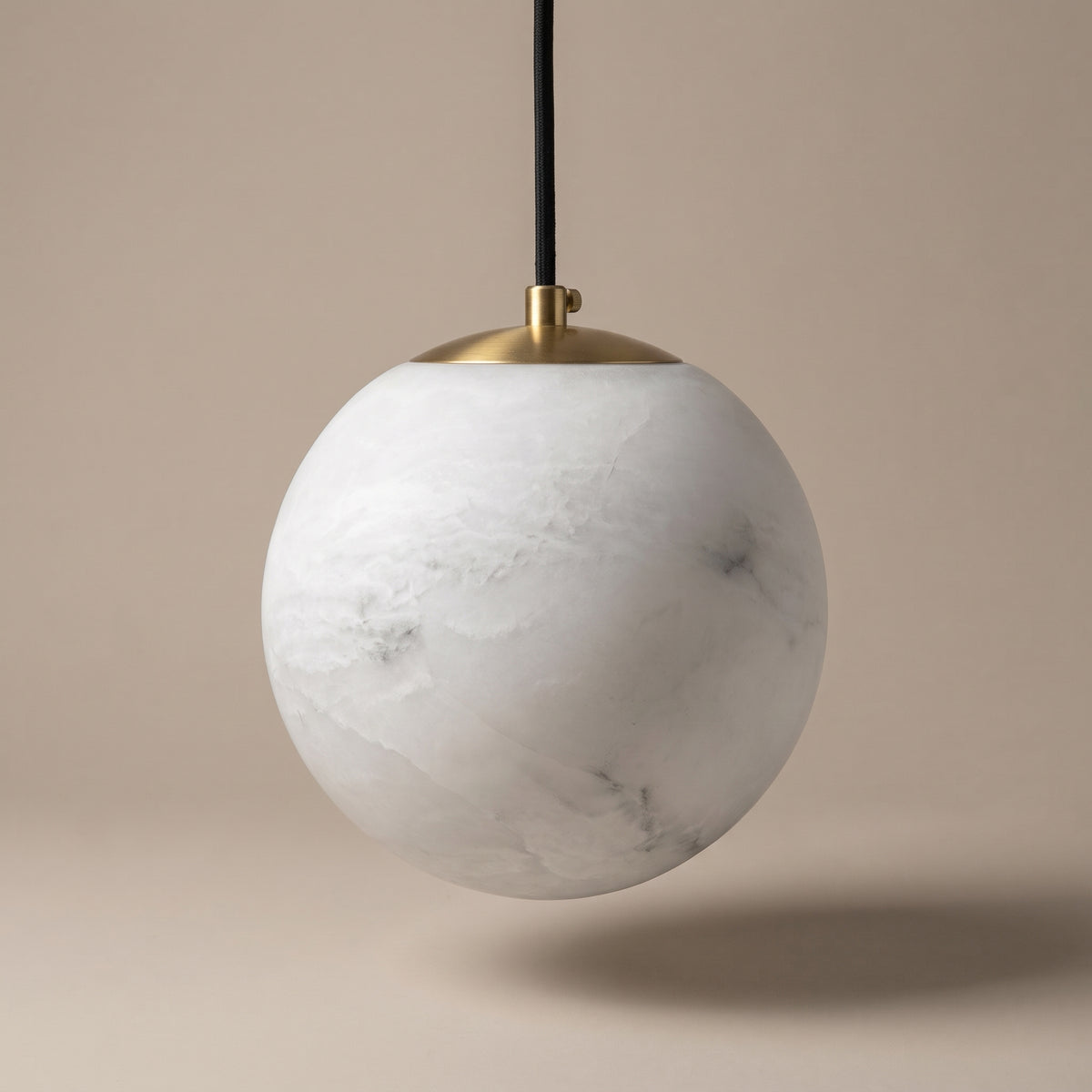 Bulle alabaster sphere mini pendant