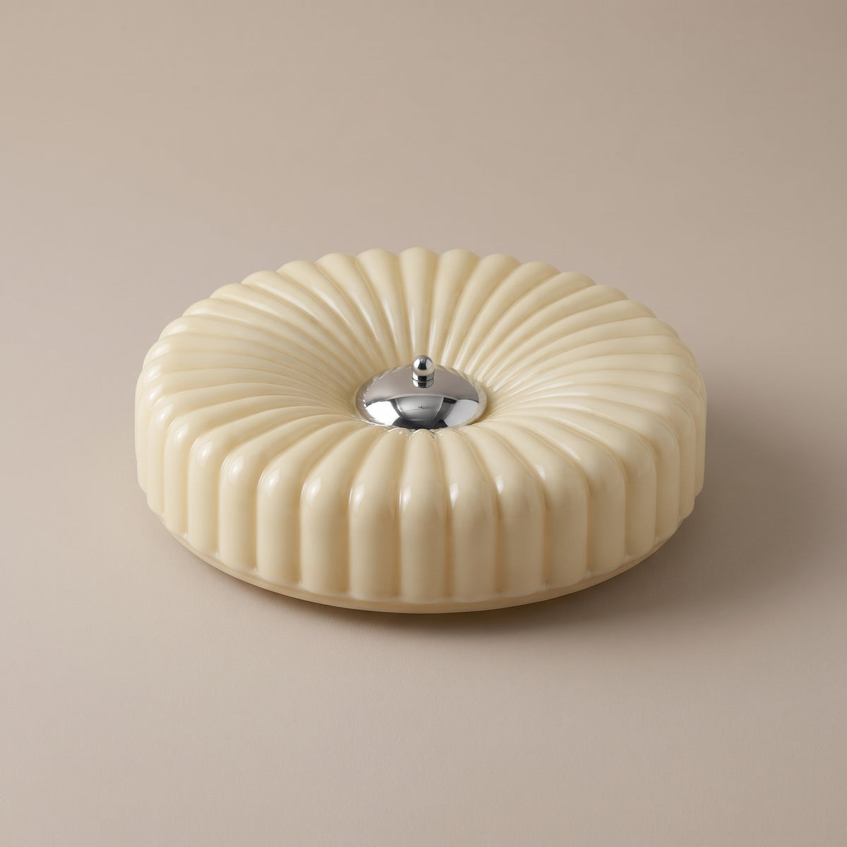 Vague wavy glass flush mount detail