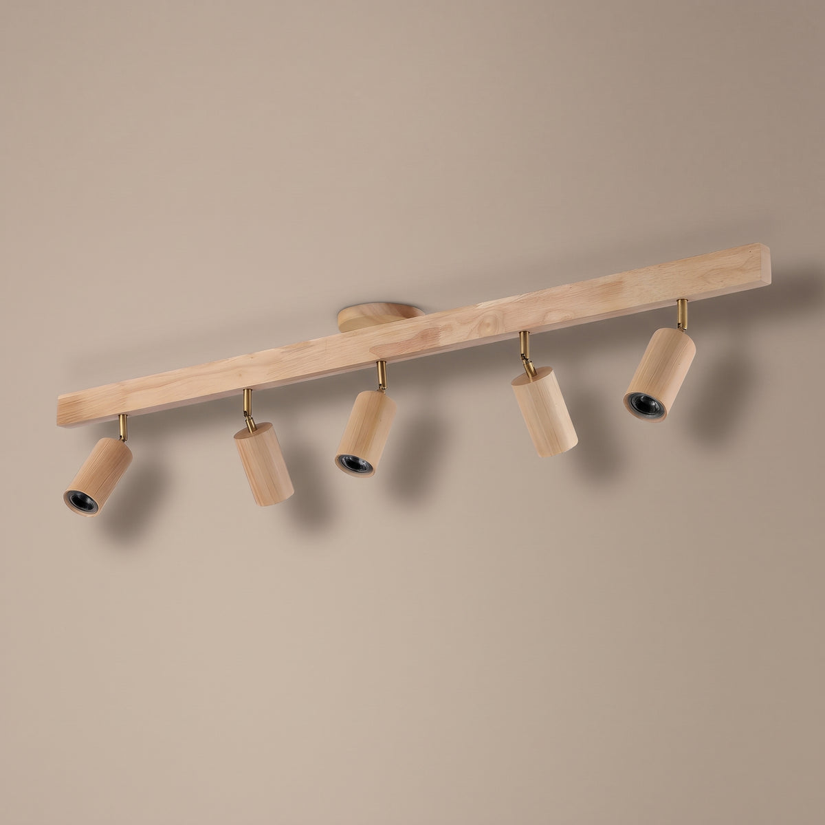Tronc natural wood spotlight bar light detail