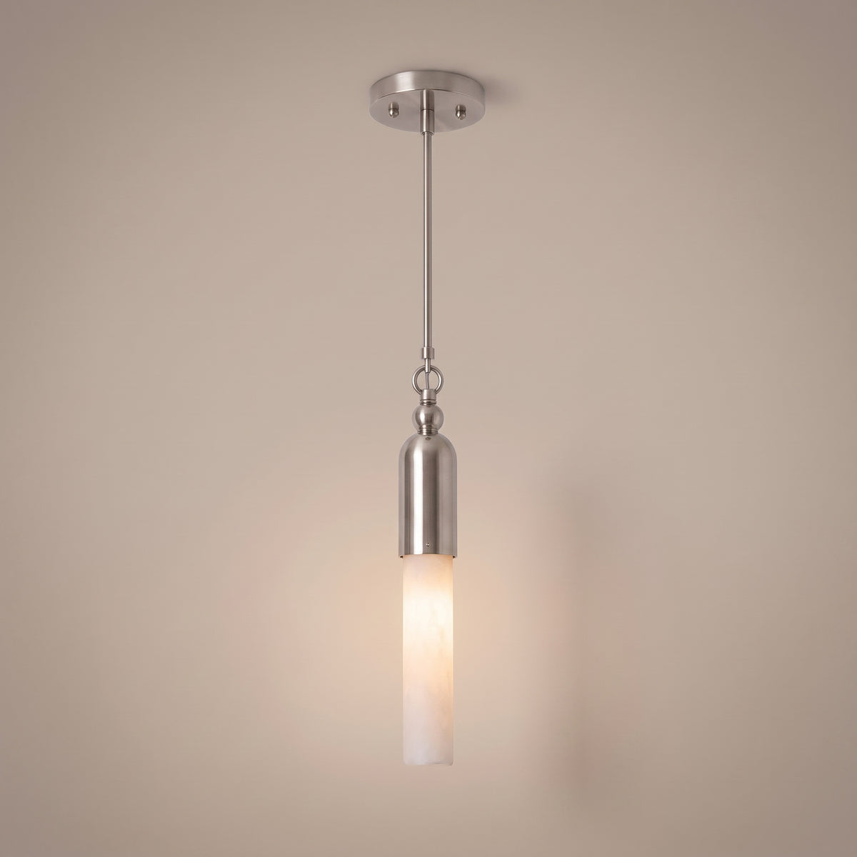 Colonne Nickel finish