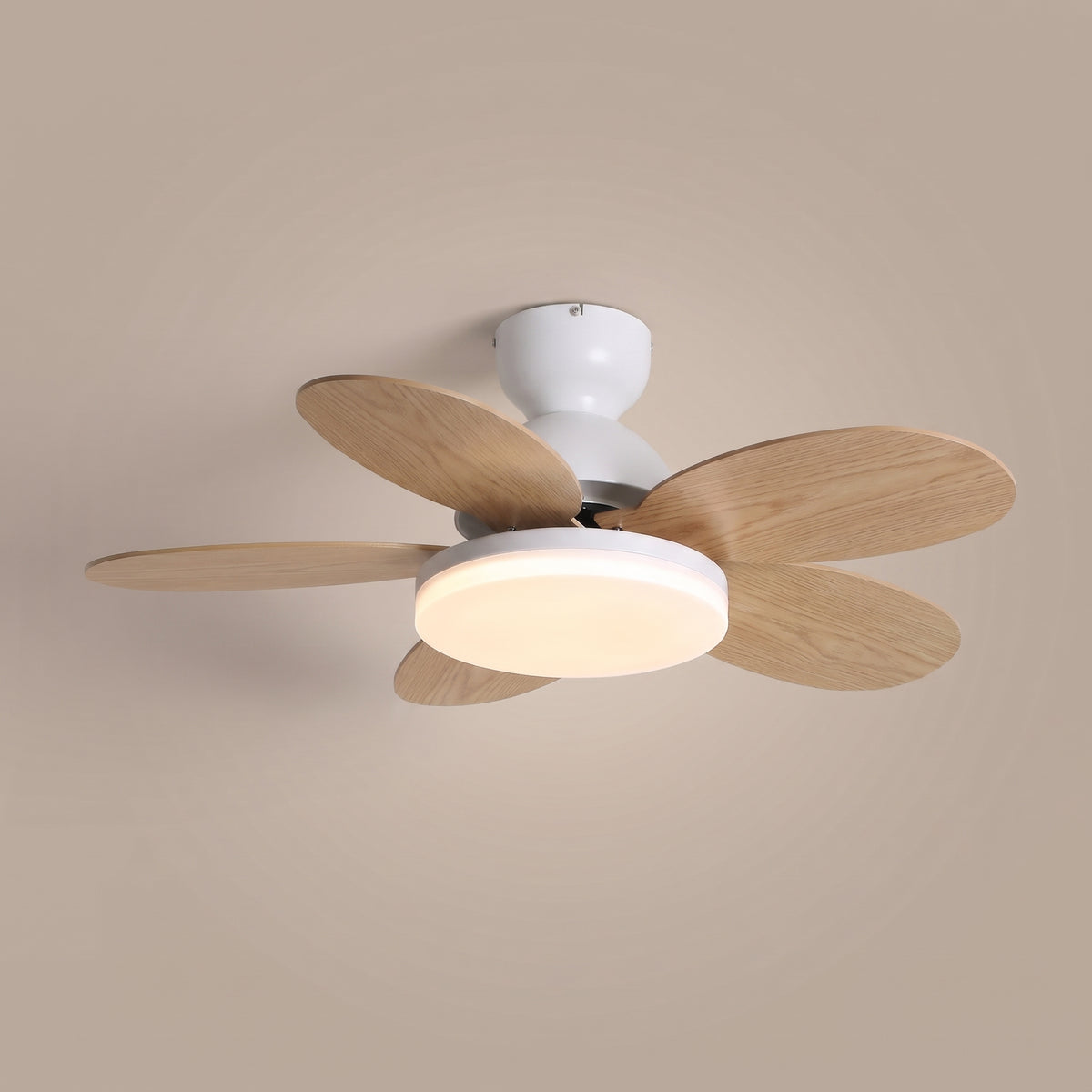 Fiora petal blade ceiling fan with light - White & Wood Grain finish