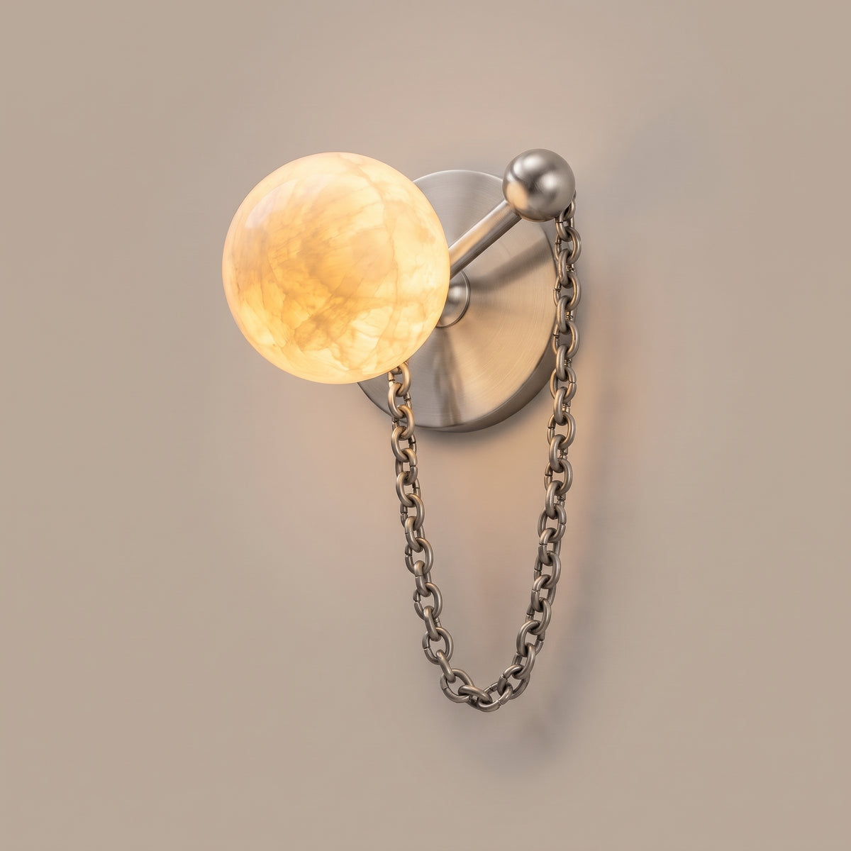 Collier Brushed Nickel finish