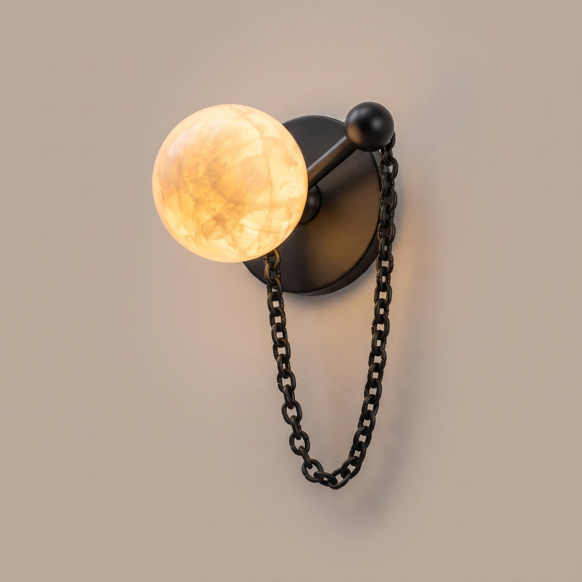 Collier Black finish