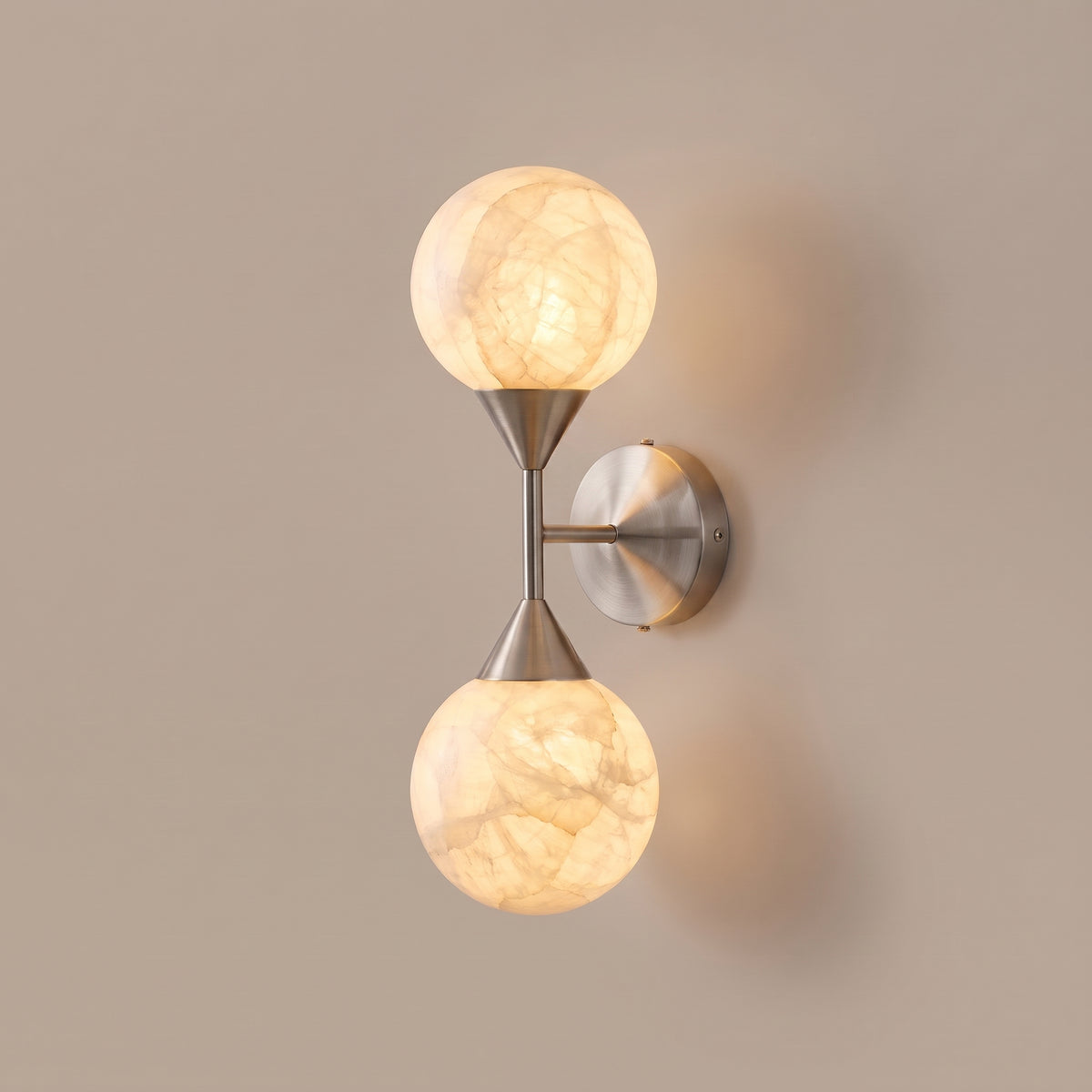 Deux Lunes Brushed Nickel finish