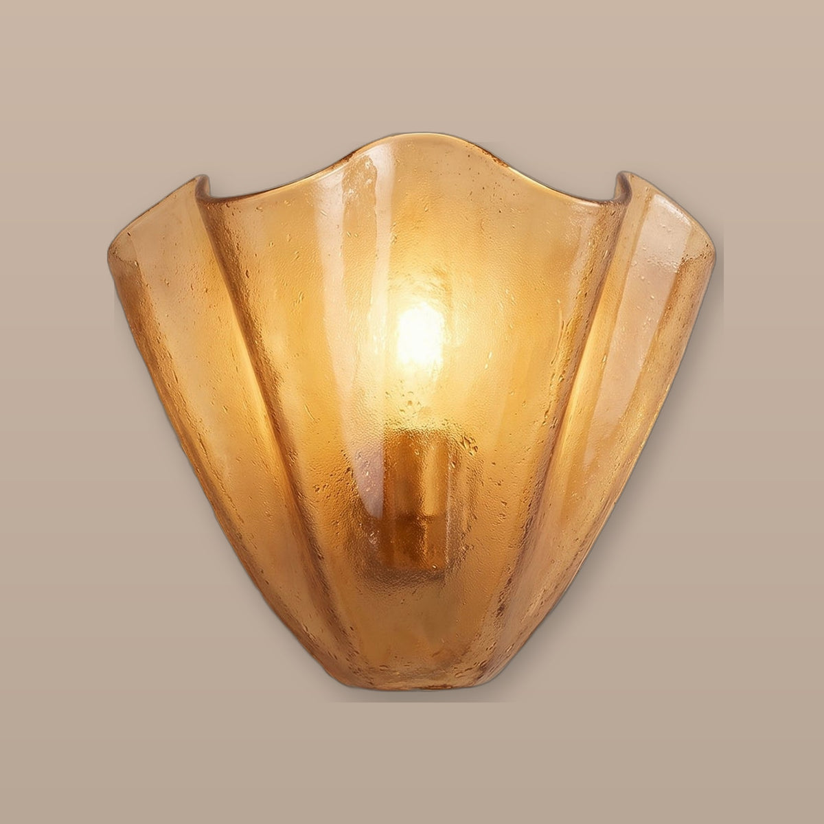 Coquille glass shell wall light - Amber