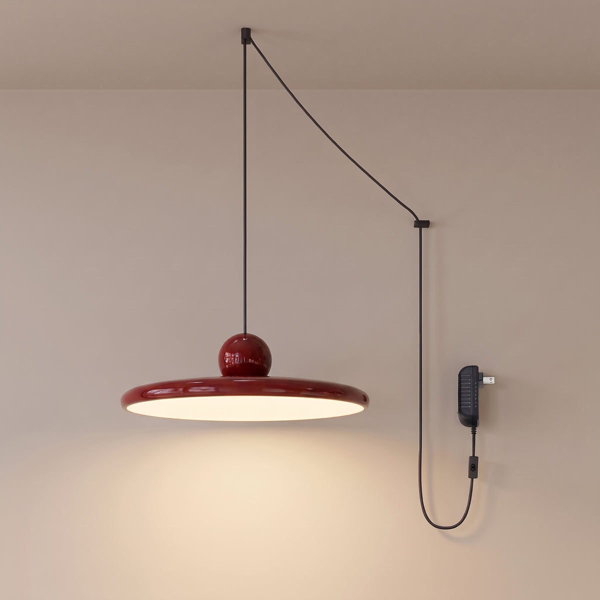 Guirlande plug-in swag disc pendant Red & Red