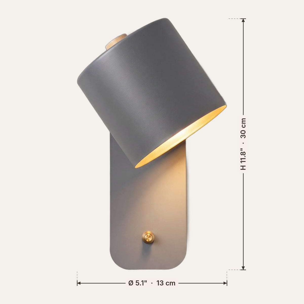 Pivot dimensions in inches and cm