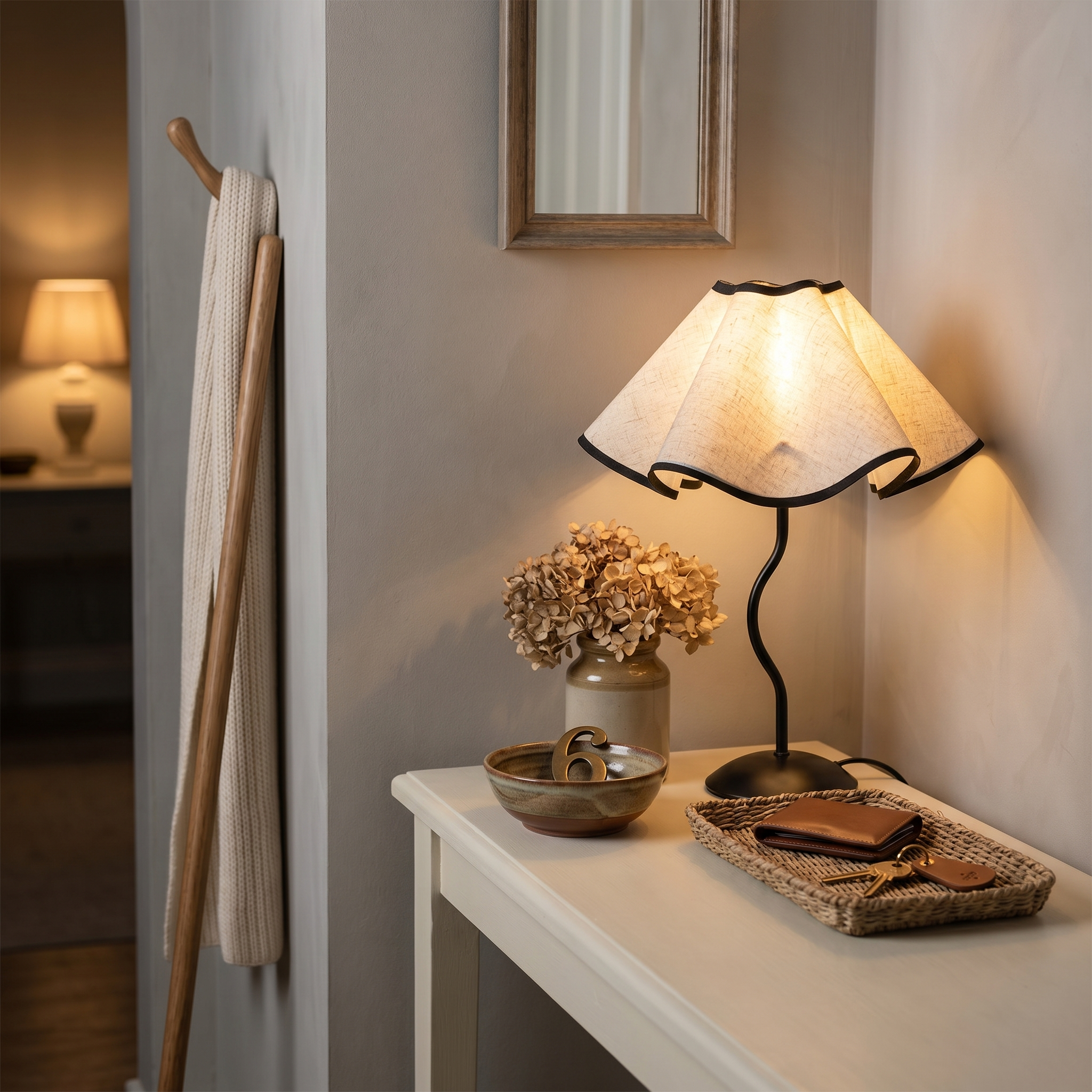 Cotton Linen Petal Fabric Metal Base 7W Eye-Care LED Bedside Lamp